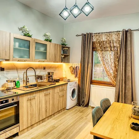 Apartment Four Lakes Luxury