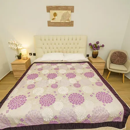 Four Lakes Luxury アパート