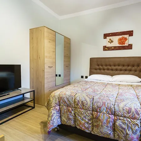 Four Lakes Luxury Apartment *