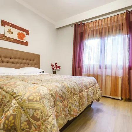Four Lakes Luxury Apartmán Amintaio