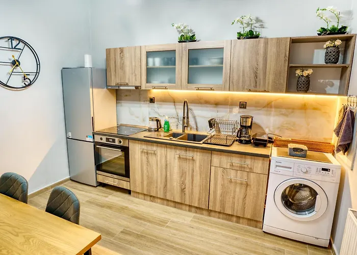 Four Lakes Luxury Apartment *