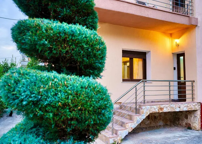 Apartment Four Lakes Luxury *