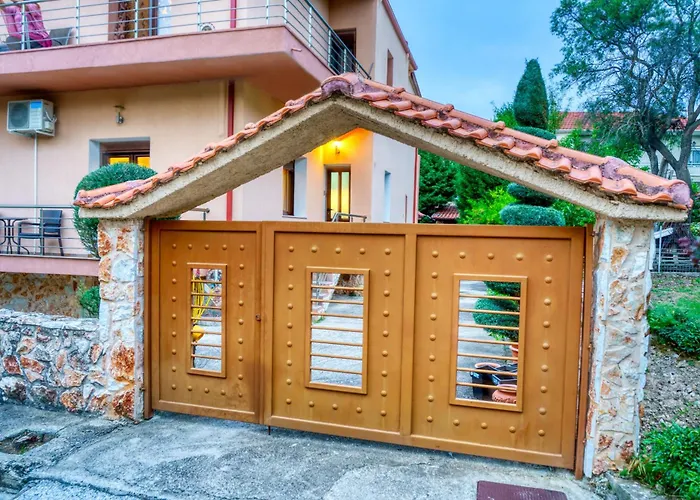 Four Lakes Luxury Amyndeo