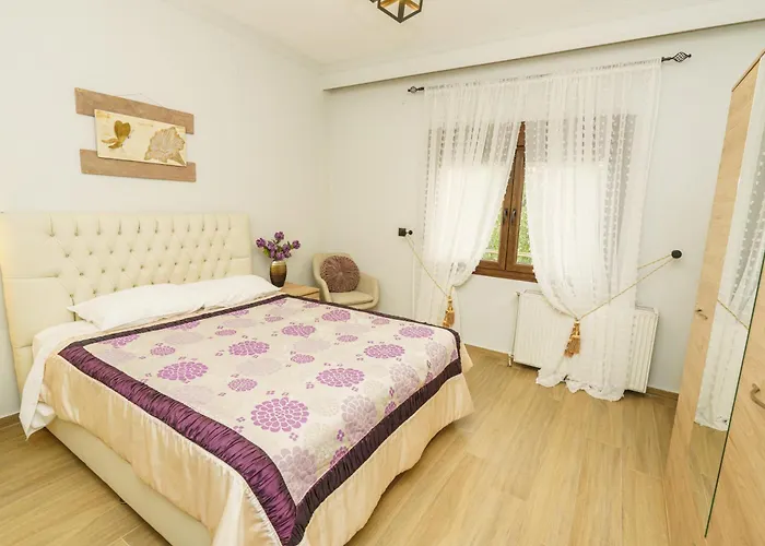 Apartment Four Lakes Luxury Amyndeo