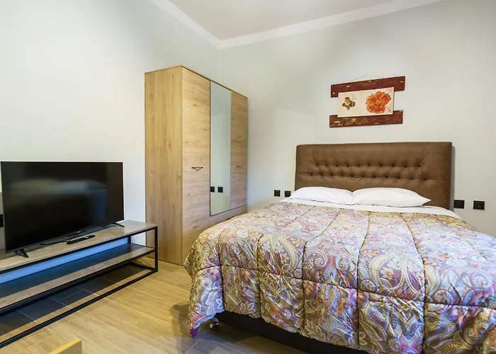 Four Lakes Luxury Apartment *
